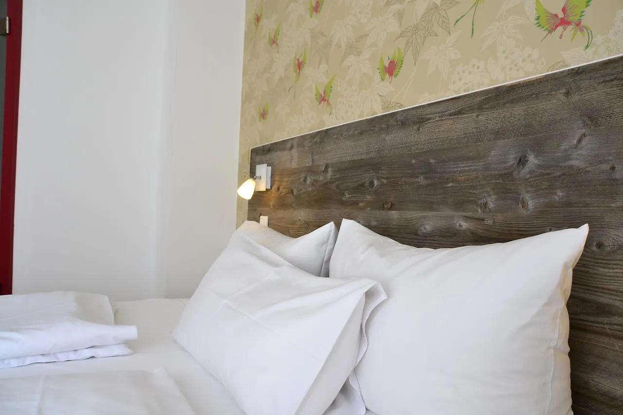 Aparthotel Sunny Apartment Munich Germany